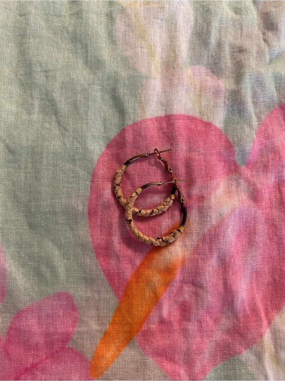 Lauhala small hoop earrings